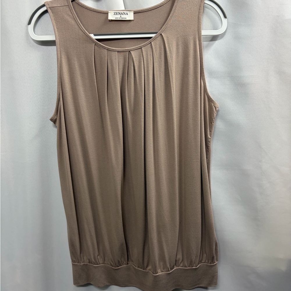 Zenana Outfitters Taupe Sleeveless Blouse